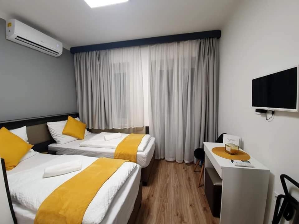 Bed and Breakfast No Stress Panzió-Pizzéria-Sporttábor à Harkány Extérieur photo